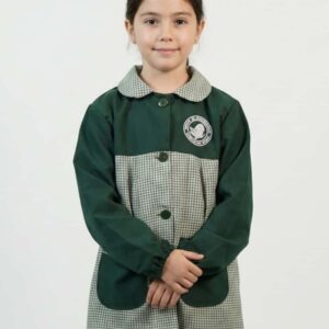 Delantal de niña Colegio los Conquistadores